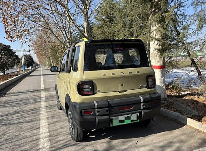 分享：外观独特、续航耐用城市通勤最优选龙8国际龙8网站吉利熊猫骑士用车感受